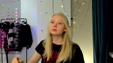 Mary online show from 01-22-25, 01:42