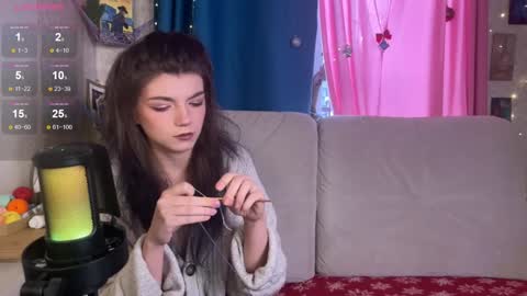 Snapshot of pocket_lovers chatting on 12-13-24, 11:55 Cute Sofia and Handsome Richy online show from 12-13-24, 11:55