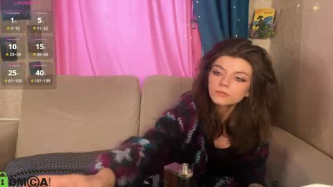 Snapshot of pocket_lovers chatting on 04-28-26, 03:50 Cute Sofia and Handsome Richy online show from 04-28-26, 03:50