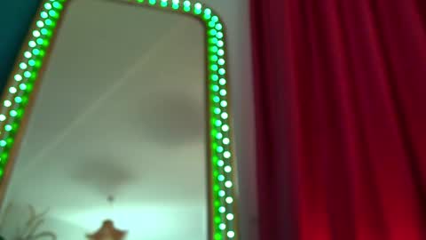 poison_milf_ online show from 04-16-26, 04:35