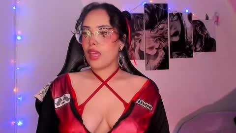 Willow                      Hours 12pm to 630pm Colombian time FRIDAY AND SUNDAY FREE DAYS online show from 01-08-26, 05:15