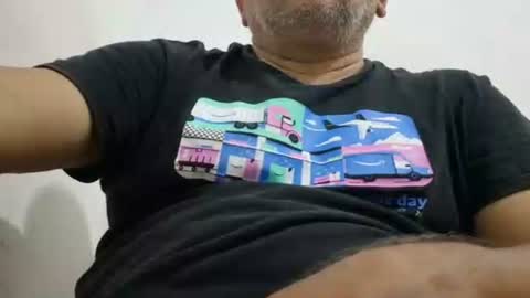 poli online show from 04-25-26, 01:41