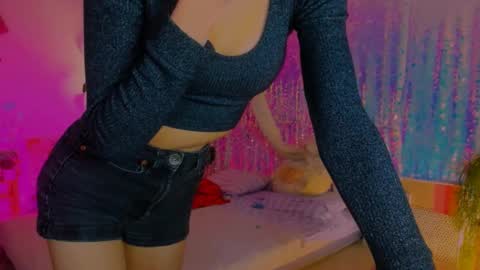 Martha online show from 01-01-25, 02:41