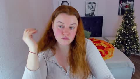 Snapshot of polinasallivan chatting on 12-29-24, 10:56 Polina online show from 12-29-24, 10:56