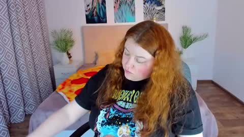 Snapshot of polinasallivan chatting on 01-13-25, 02:00 Polina online show from 01-13-25, 02:00