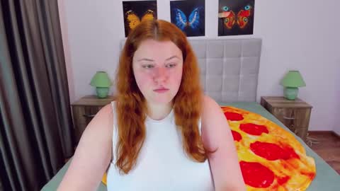 Snapshot of polinasallivan chatting on 01-15-25, 05:05 Polina online show from 01-15-25, 05:05