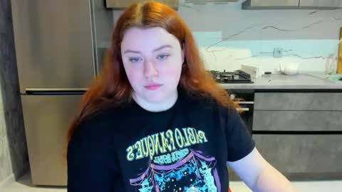 Snapshot of polinasallivan chatting on 02-20-25, 10:48 Polina online show from 02-20-25, 10:48