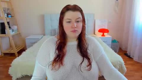 Snapshot of polinasallivan chatting on 03-09-25, 12:20 Polina online show from 03-09-25, 12:20