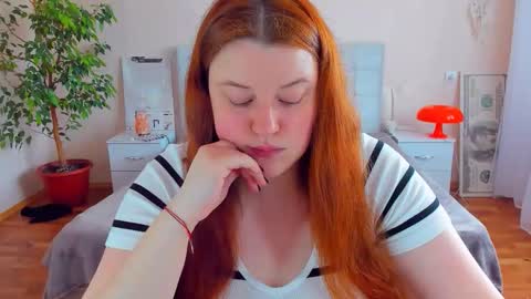 Snapshot of polinasallivan chatting on 03-09-26, 11:47 Polina online show from 03-09-26, 11:47