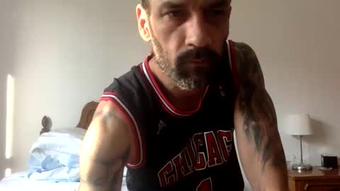Snapshot of polla101 chatting on 06-03-26, 05:29 aquiles online show from 06-03-26, 05:29