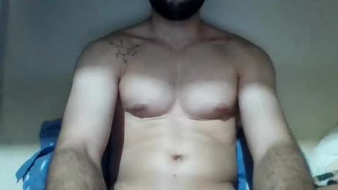 pollaa_19 online show from 10-31-25, 08:15