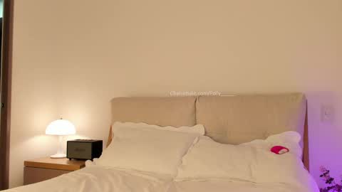 Polly online show from 10-07-25, 10:07