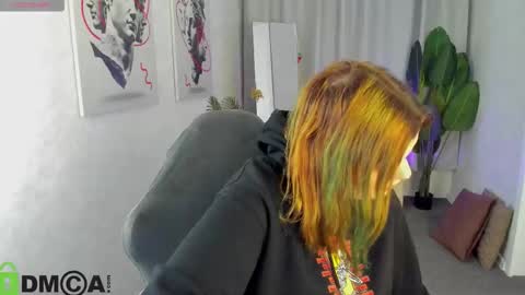 Polly online show from 01-13-26, 01:11