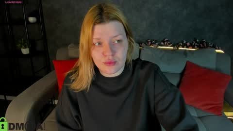 Polly online show from 04-20-26, 01:08