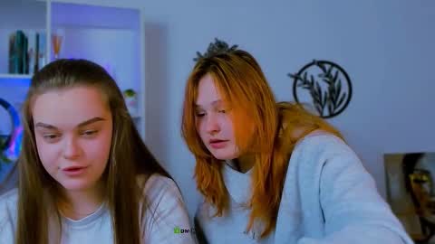 polly_cute1 online show from 02-20-26, 12:27