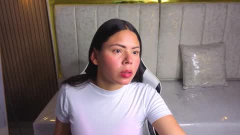 Online 2200 to 600 online show from 11-26-25, 03:07