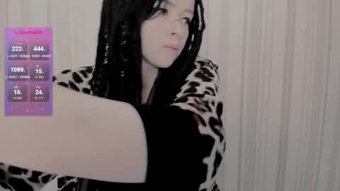 Polly online show from 11-02-25, 06:10