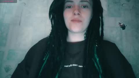 Polly online show from 12-18-25, 09:26