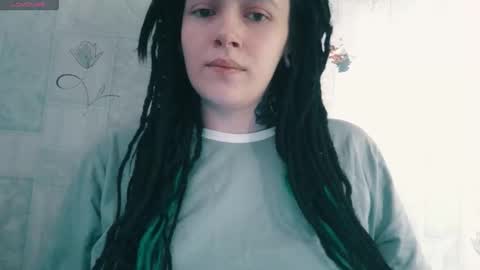 Polly online show from 12-23-25, 06:55