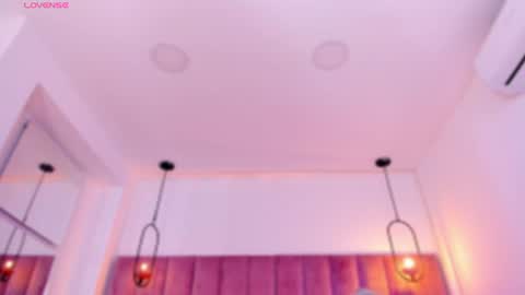 Snapshot of pollybabe_ chatting on 06-14-26, 10:39 POLLY online show from 06-14-26, 10:39