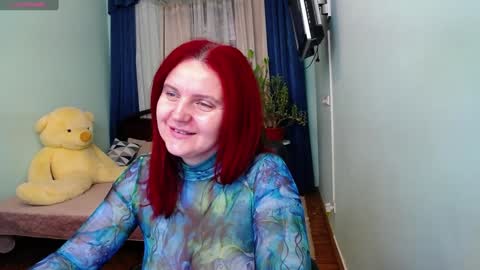 Snapshot of pollygreen chatting on 01-17-25, 08:13 Olivia online show from 01-17-25, 08:13