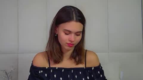 Polly online show from 02-22-26, 07:01