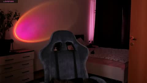 Megan.online  online show from 04-22-26, 03:13