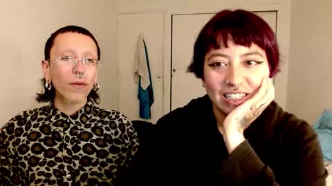 Poly online show from 01-08-26, 03:53