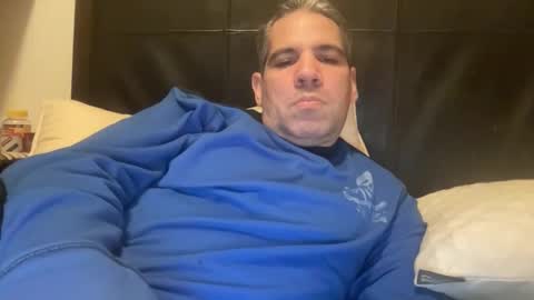 Snapshot of ponchynyc chatting on 10-27-25, 10:25 PONCH online show from 10-27-25, 10:25