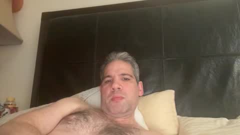 Snapshot of ponchynyc chatting on 10-28-25, 07:27 PONCH online show from 10-28-25, 07:27