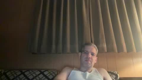 Snapshot of ponchynyc chatting on 02-06-26, 05:23 PONCH online show from 02-06-26, 05:23