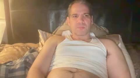 Snapshot of ponchynyc chatting on 03-08-26, 02:15 PONCH online show from 03-08-26, 02:15