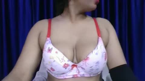 poojalady online show from 02-14-26, 02:08