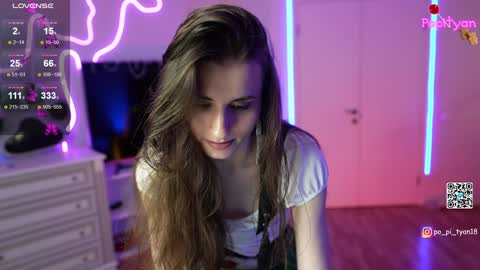 Louise  see you on December 1  at 2200 UTC3 online show from 02-08-25, 04:03