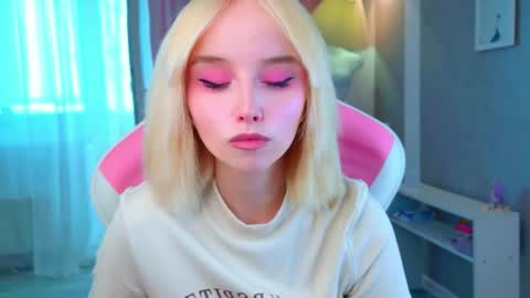 Snapshot of popjenny chatting on 03-20-26, 11:37 Hi Daddy Im Jane online show from 03-20-26, 11:37