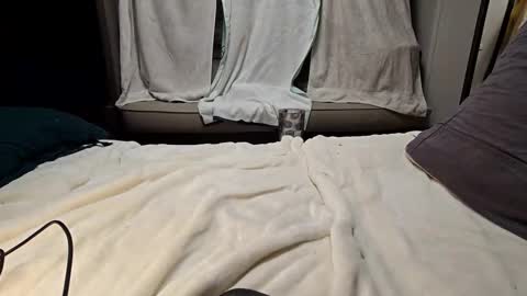 Kyle online show from 11-22-25, 08:41