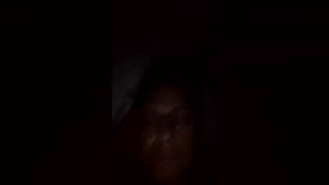 Snapshot of popsimoncam chatting on 07-10-26, 03:03 popsimoncam online show from 07-10-26, 03:03
