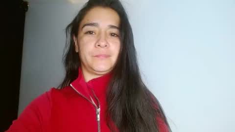 porcelainlux online show from 04-13-26, 11:21