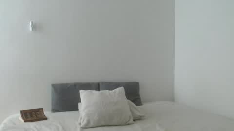 porcelainlux online show from 06-13-26, 05:22