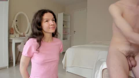 Snapshot of pornra chatting on 01-18-25, 11:54 Bella  online show from 01-18-25, 11:54