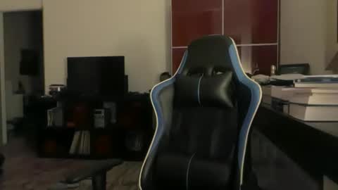 porntoyndr2 online show from 11-19-25, 04:12