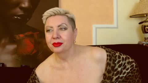 LADY POSH online show from 01-17-25, 01:47