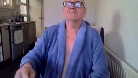 poshman65 online show from 04-07-26, 10:15