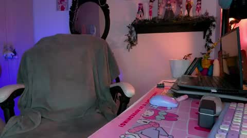 Anna Goth independient model online show from 05-11-26, 06:49