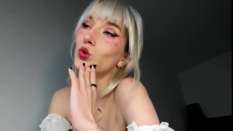 Snapshot of positivevibess chatting on 03-03-25, 04:03 positivevibess online show from 03-03-25, 04:03