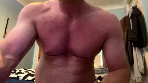 Snapshot of pov121 chatting on 05-25-26, 01:50 pov121 online show from 05-25-26, 01:50