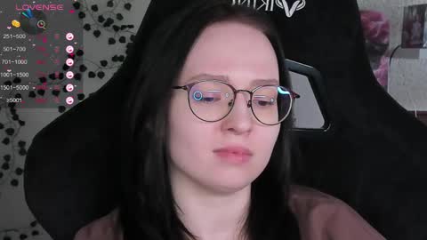 Robyn online show from 03-11-26, 10:21