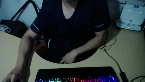 powerfulzeus2 online show from 10-06-25, 12:30