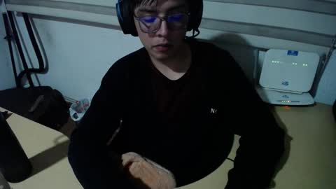 powerfulzeus2 online show from 10-15-25, 02:33