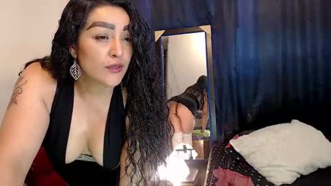 Snapshot of ppepittaaredd chatting on 01-16-25, 10:55 maryana online show from 01-16-25, 10:55